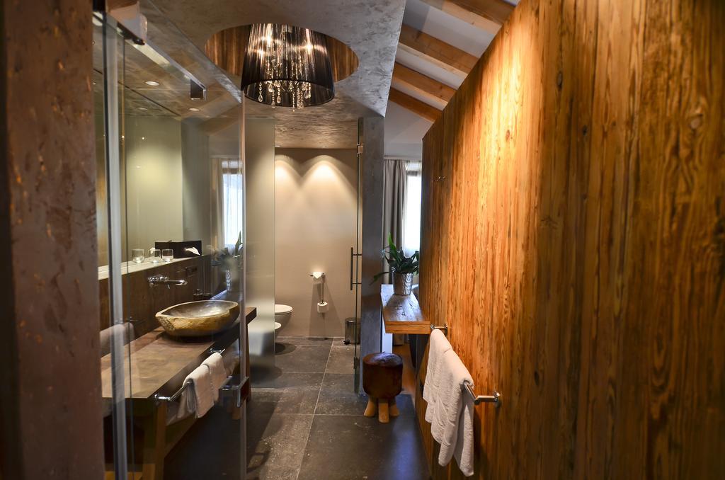 טזימו Hotel Zum Mohren מראה חיצוני תמונה